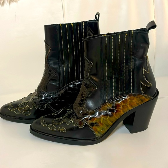 Kurt Geiger western python flame ankle booties boots green brown black size 40 - Picture 1 of 9